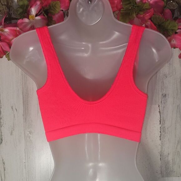 NWOT Free People Happiness Runs Scoop Neck Bra - Picture 12 of 13